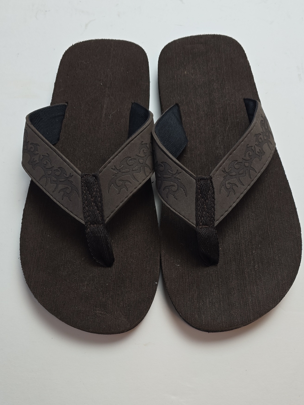 Women's Brown Flip Flop Sandals with Embossed Tribal Tattoo Strap